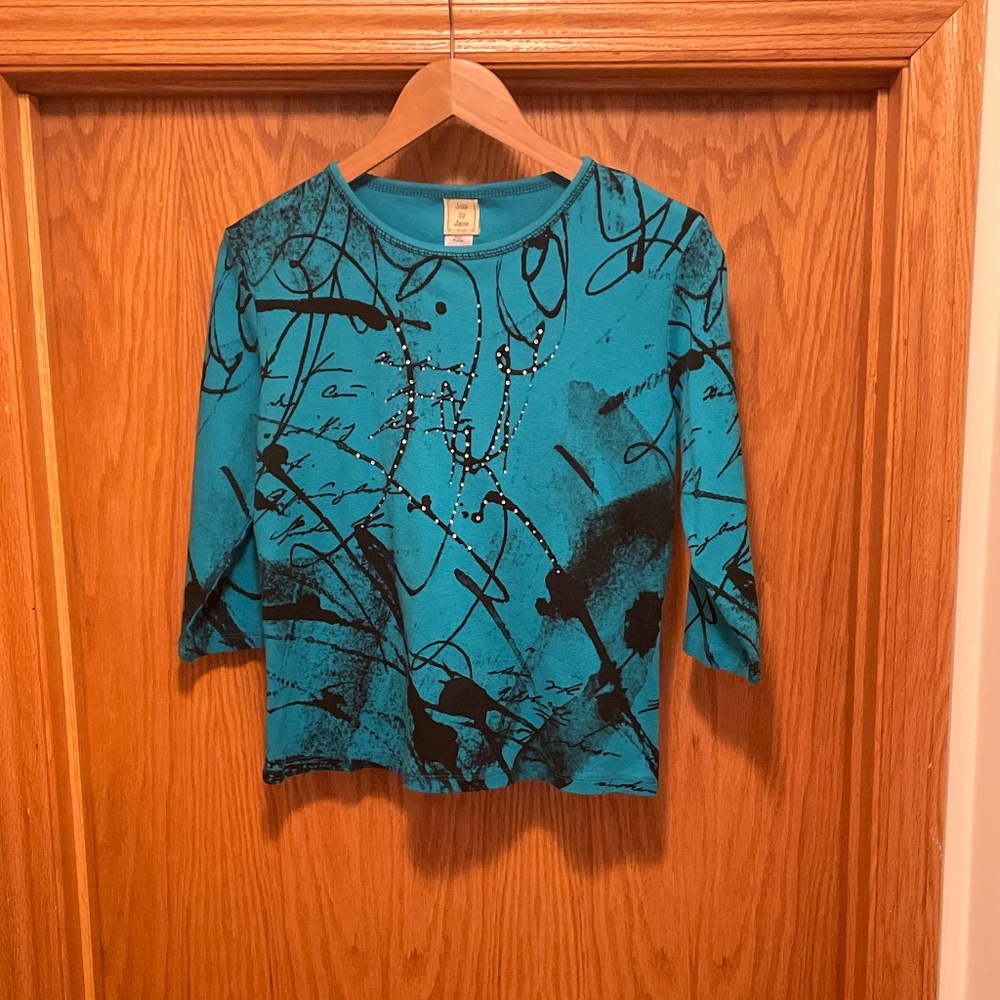 Jess and Jane top